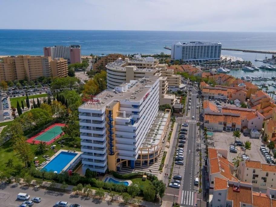 Newly Refurbished 2 Bed Appt فيلامورا المظهر الخارجي الصورة